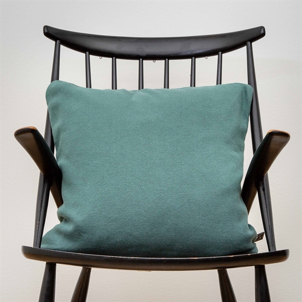 Soft knitted cushion cover 50x50 Ocean blue